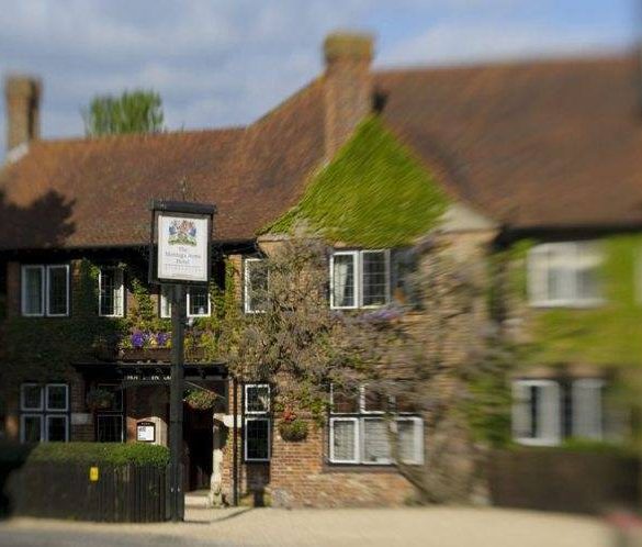 The Montagu Arms Hotel – The Perfect Romantic Getaway