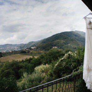 An Autumnal Wedding Set On The Hills Of Tuscany