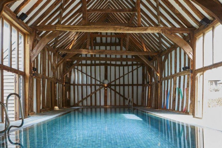 Luxury Hen Weekends And Luxury Honeymoons