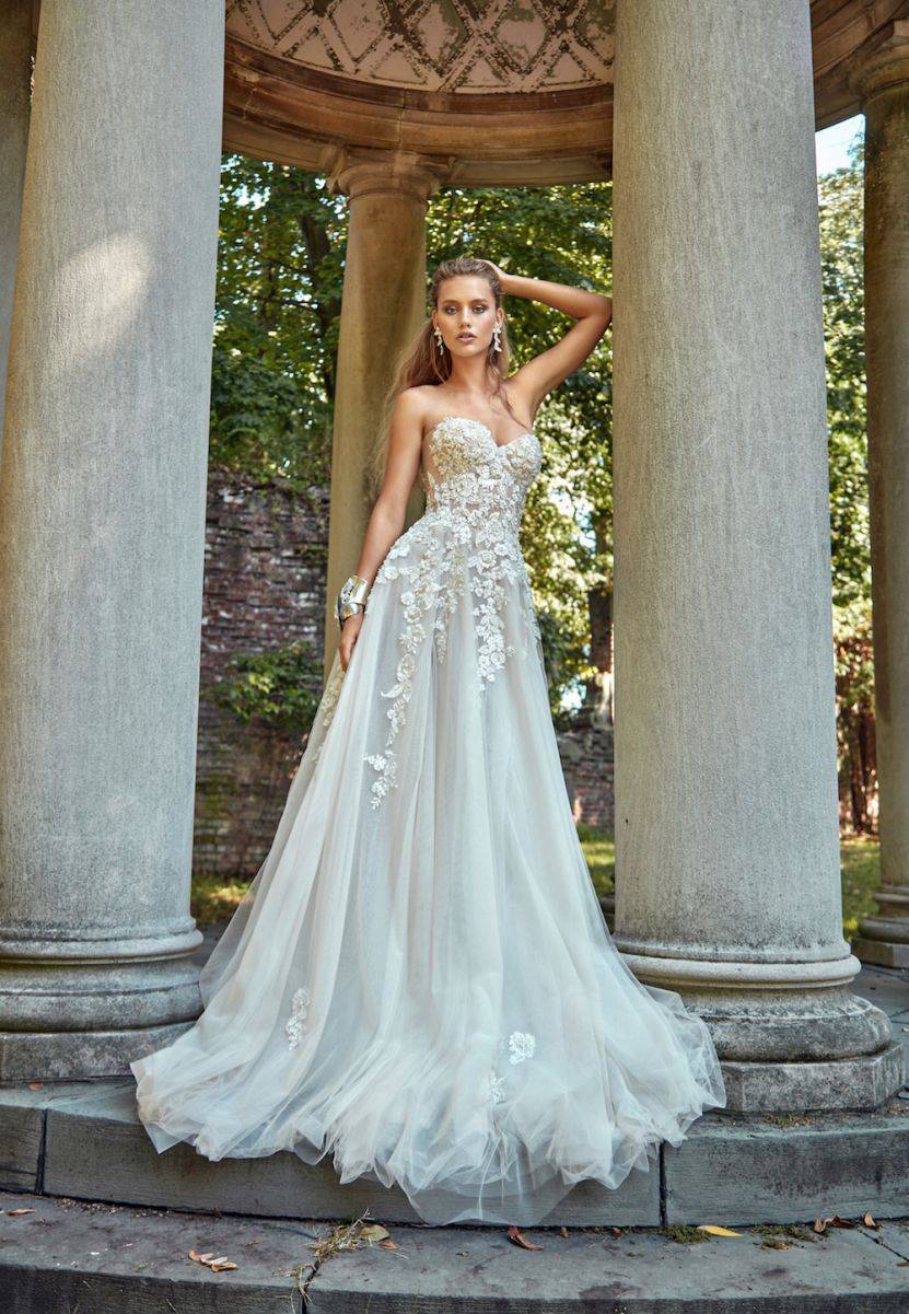 Gorgeous Galia – the new collection Gia - A fairytale strapless creation with beautiful floral detailing