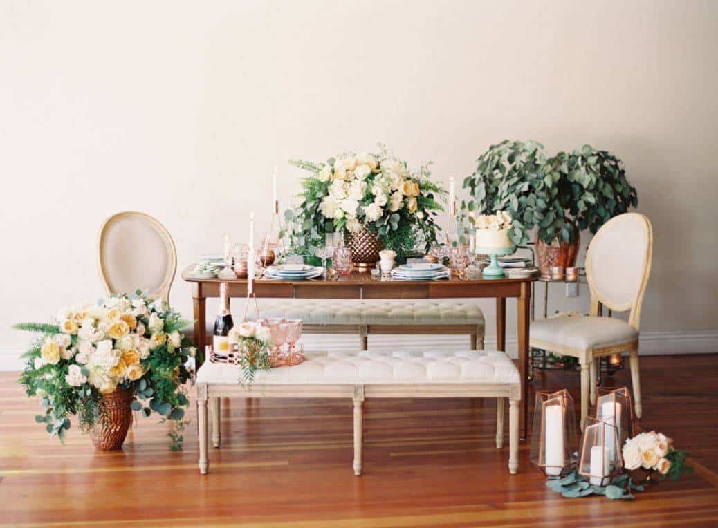 Hints of rose gold