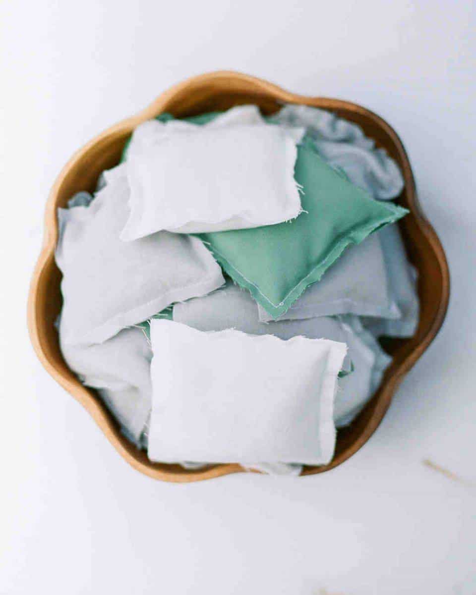 Pile them in a basket already warm for guests to collect before braving the cold! Photo: www.shannonvoneschen.com Pile them in a basket already warm for guests to collect before braving the cold! Photo: www.shannonvoneschen.com