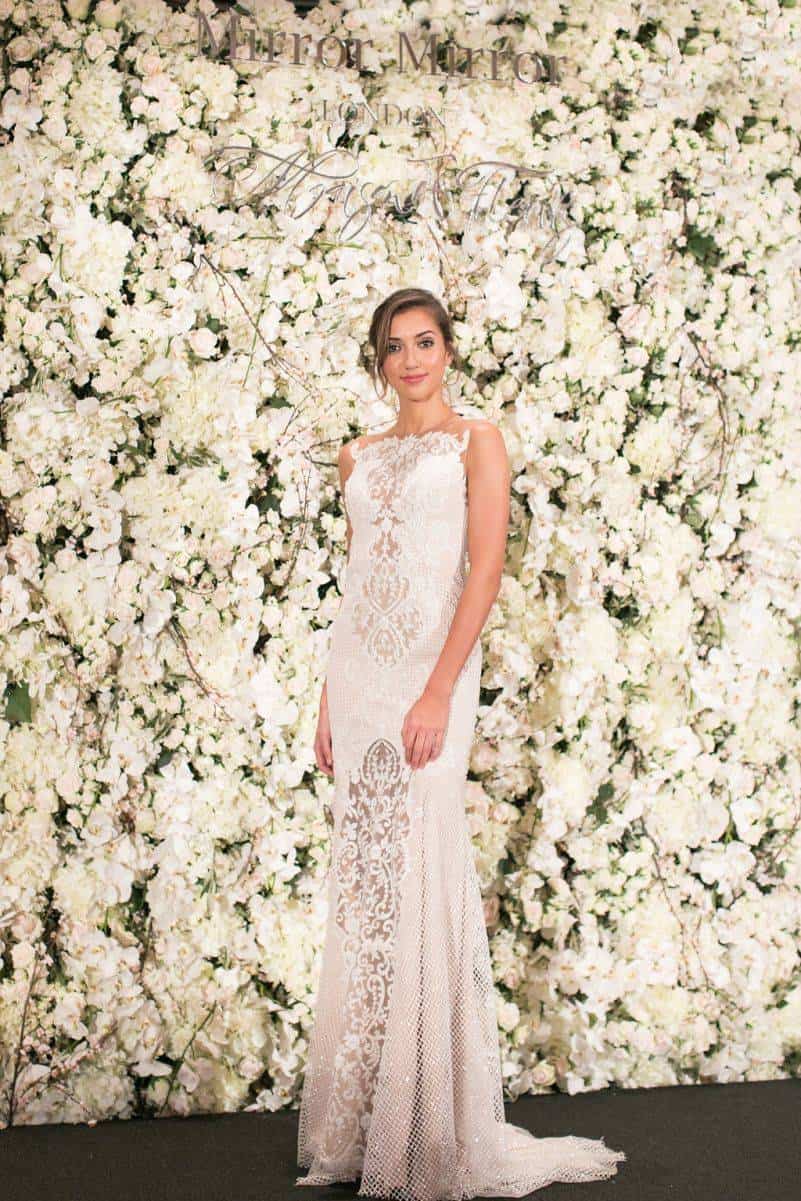 brides magazine mirror mirror nurit hen savoy london roberta facchini photography 161 801x1201