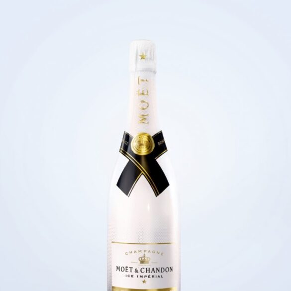 Open the love with Moët & Chandon