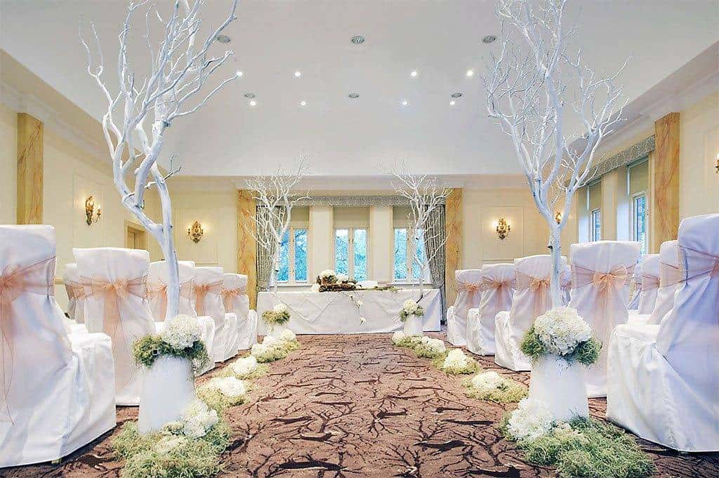 Review: Careys Manor Hotel and SenSpa Careys Manor Hotel & Senspa