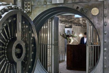 Review: Weddings At The Ned London
