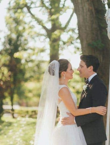 Peach and Pink for an Outdoor Wedding