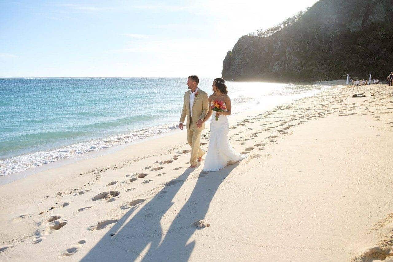 Summer Destination Weddings blue lagoon cruises - Summer Destination Weddings