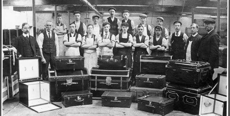 The Antler Atom - not your average suitcase