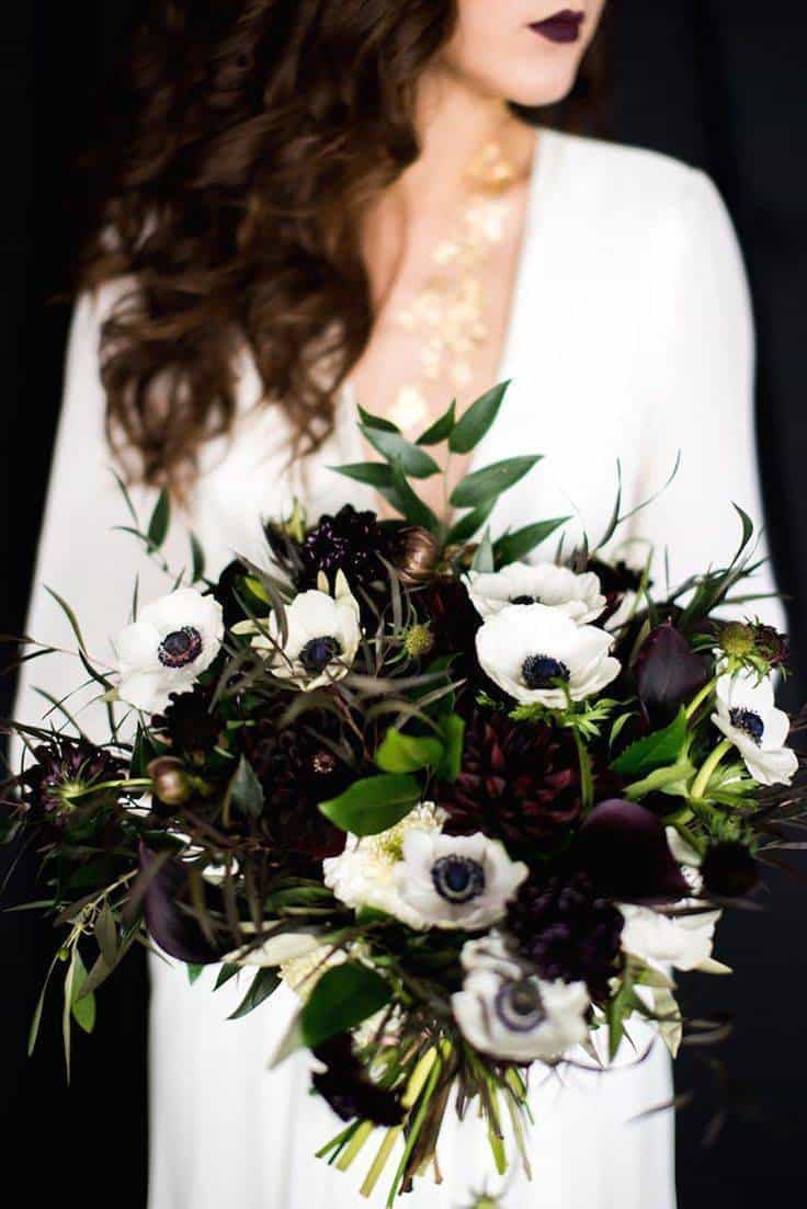 Decadent Darkness – Wedding Theme Decadent Darkness