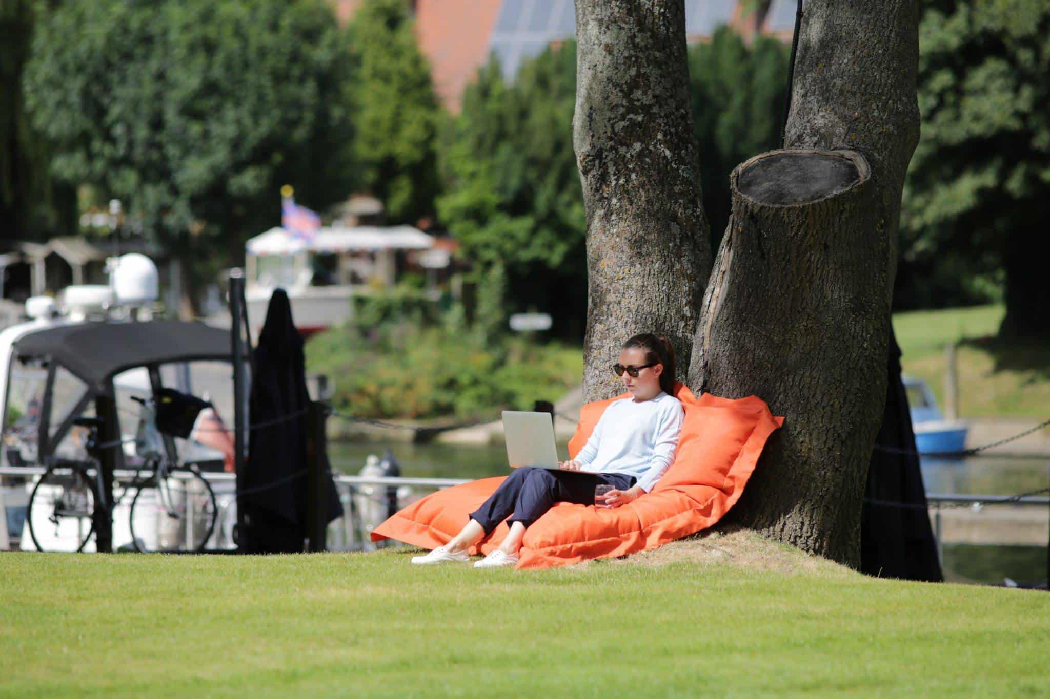 Review: The Runnymede on Thames