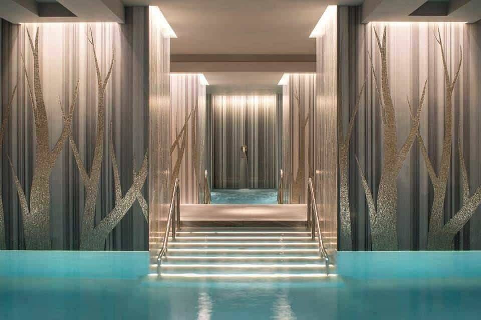 Review: Ten Trinity Square London