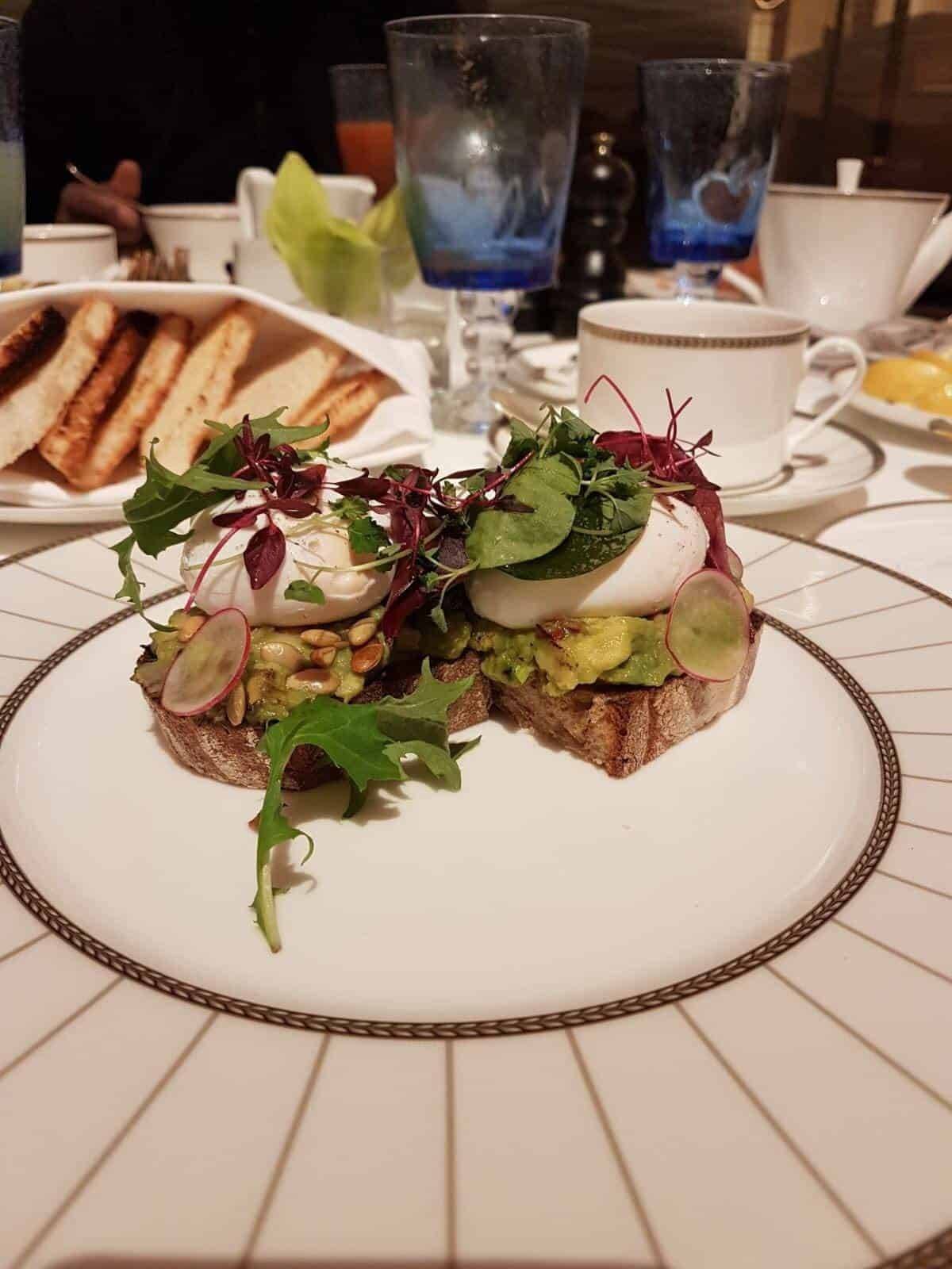 Review: Ten Trinity Square London
