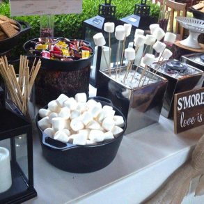 Our Five Favourite Festive Food Stations