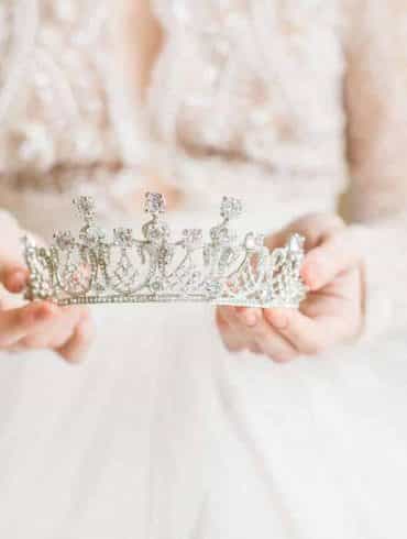 A Regal Style Shoot at Hengrave Hall