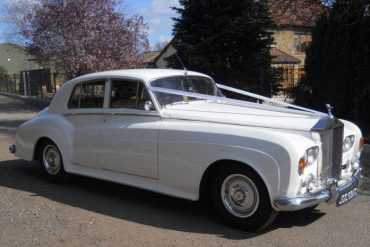 Rolls Royce – The Only Way To Arrive