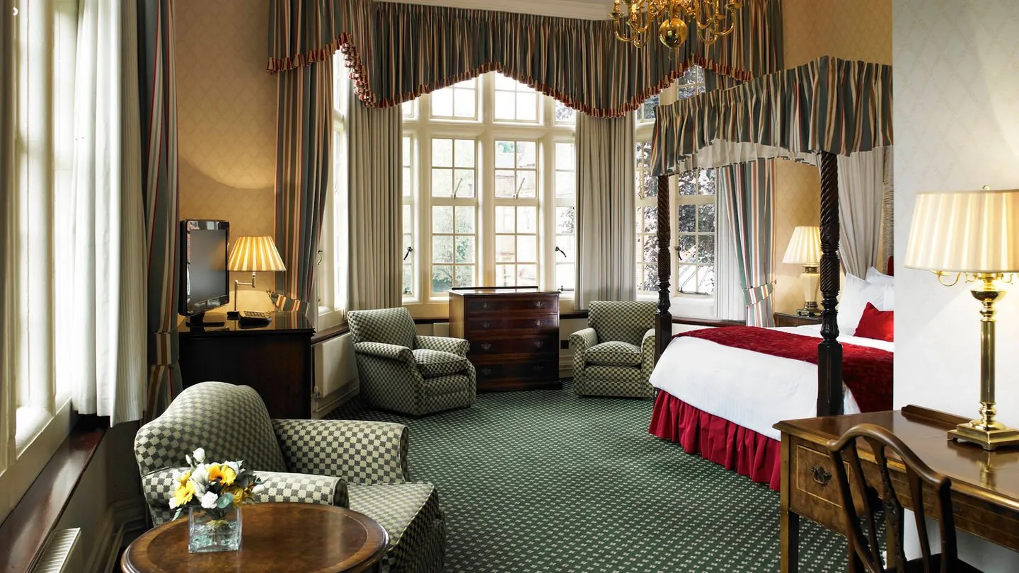 Review: Hanbury Manor Marriott Hotel and Country Club stngs suite 0079 hor wide