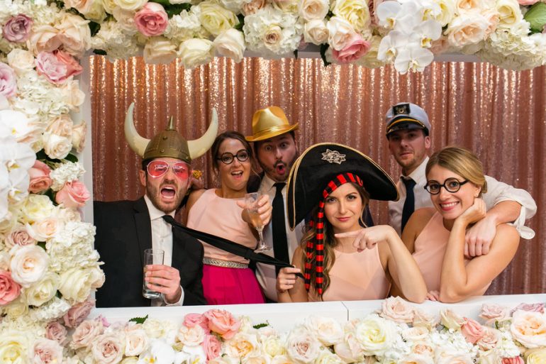 Real wedding: Pink & floral in Chicago