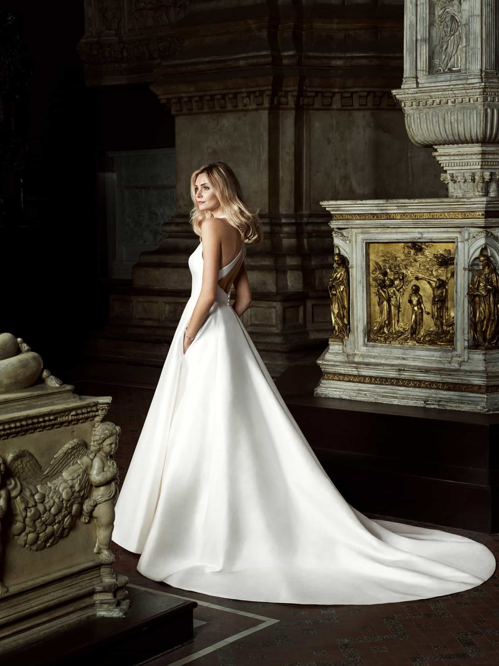 Wedding dress collection: Caroline Castigliano - Celebrating Romance Wedding dress collection: Caroline Castigliano – Celebrating Romance