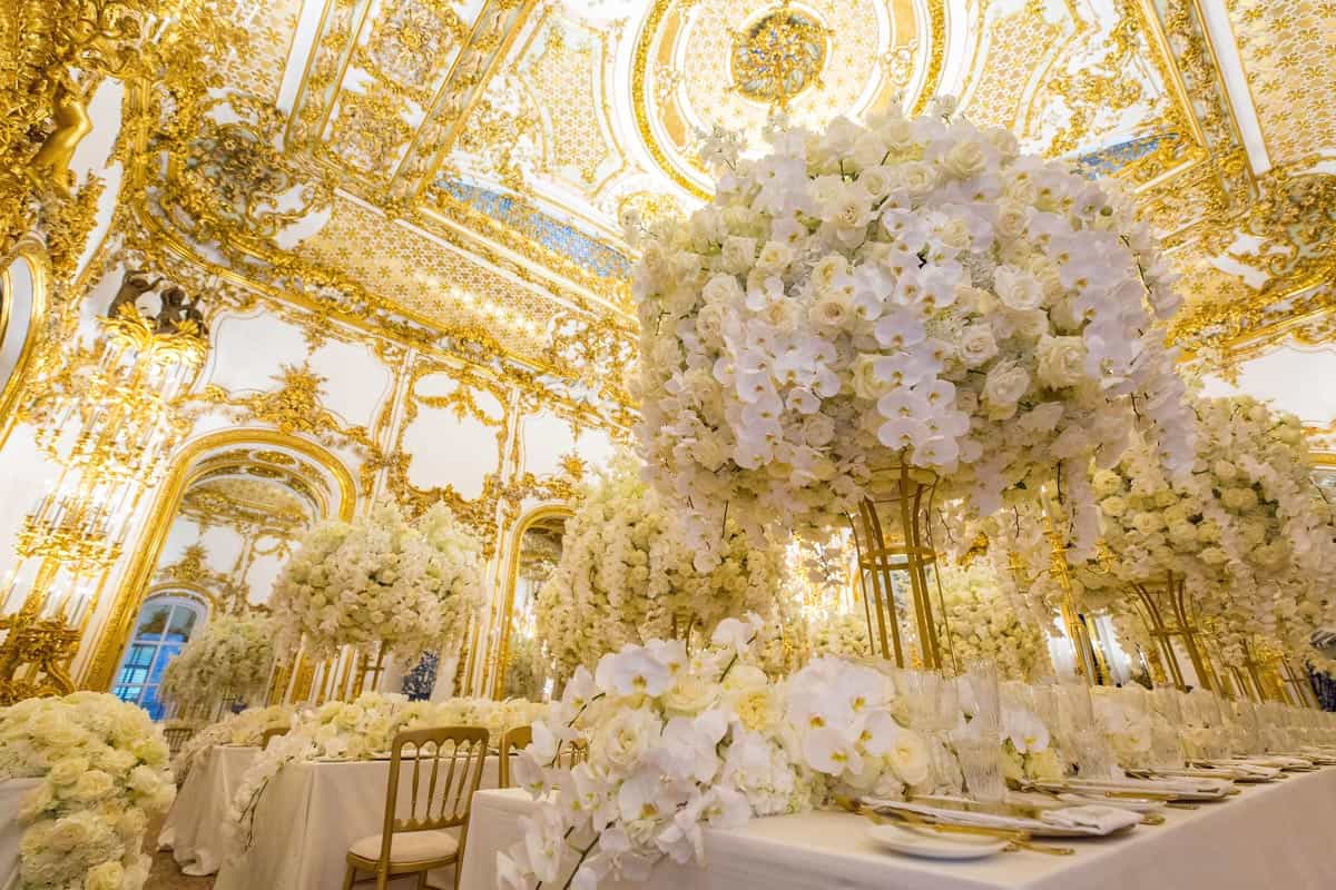 Luxury Wedding Cakes London To Vienna
