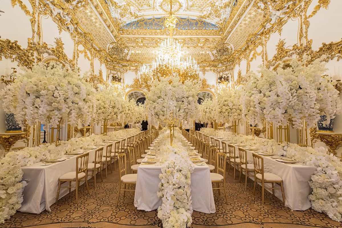 palais liechtensteindecorkaren tran Luxury Wedding Cakes London To Vienna