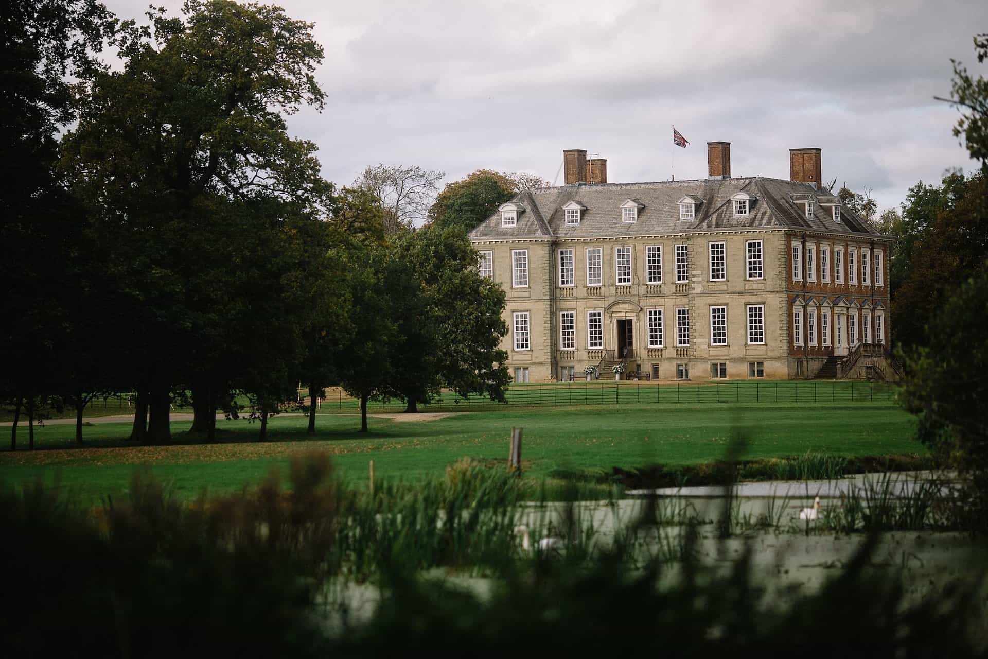 photo courtesy of stanford hall 5 5 Top luxury weekend ‘house party’ style weddings