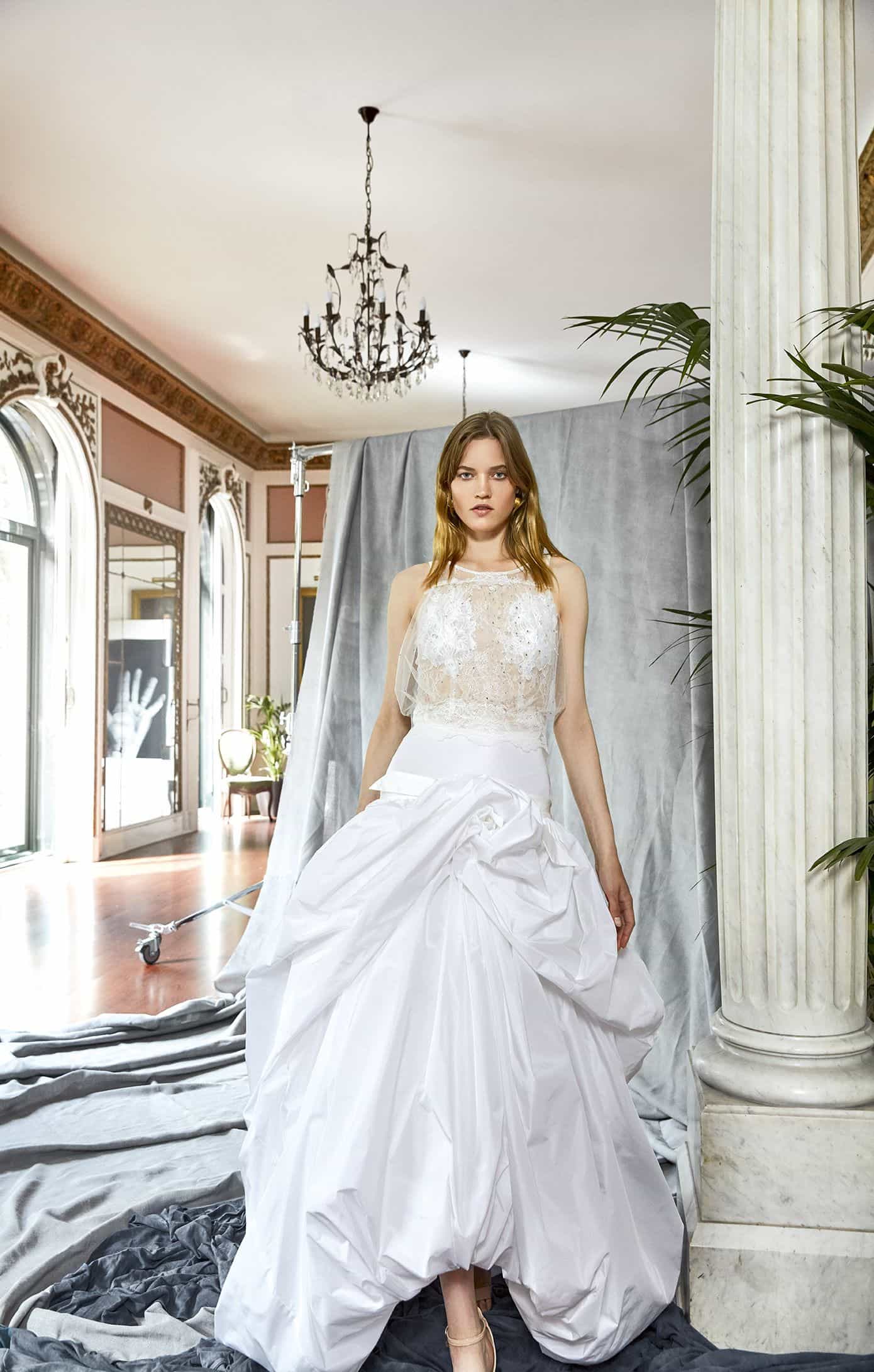 Wedding dress collection: Yolancris - Identity Wedding dress collection: Yolancris – Identity