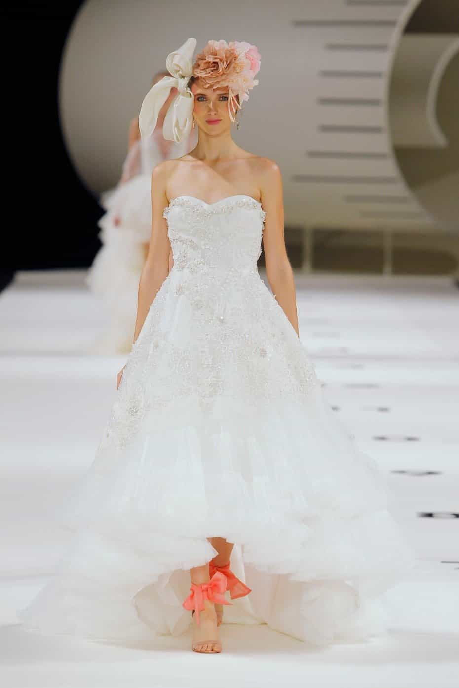 Wedding dress collection: Yolancris - Identity Wedding dress collection: Yolancris – Identity