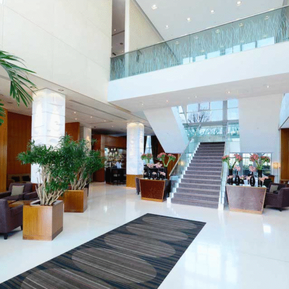 Review: Canary Riverside Plaza Hotel