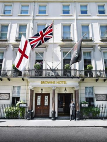 Review: Brown’s Hotel