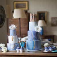 classic blue cake table 1