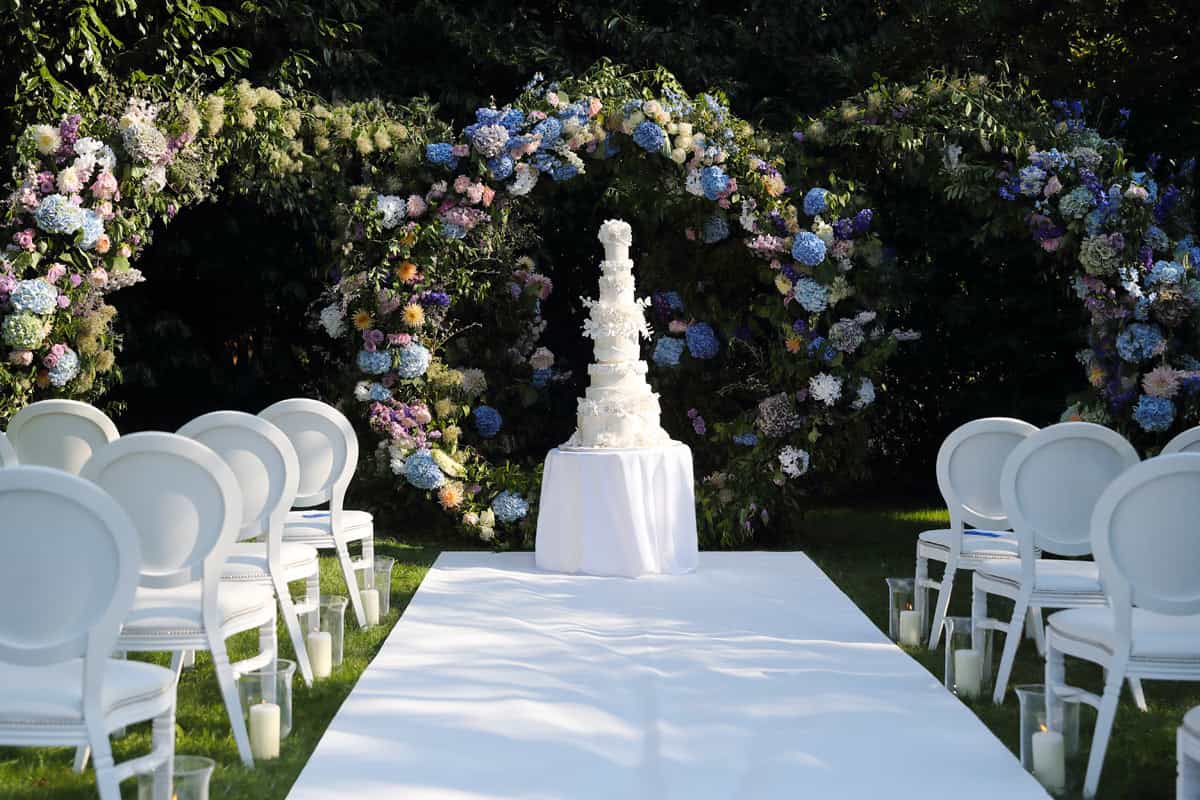 A Midsummer Nights Wedding