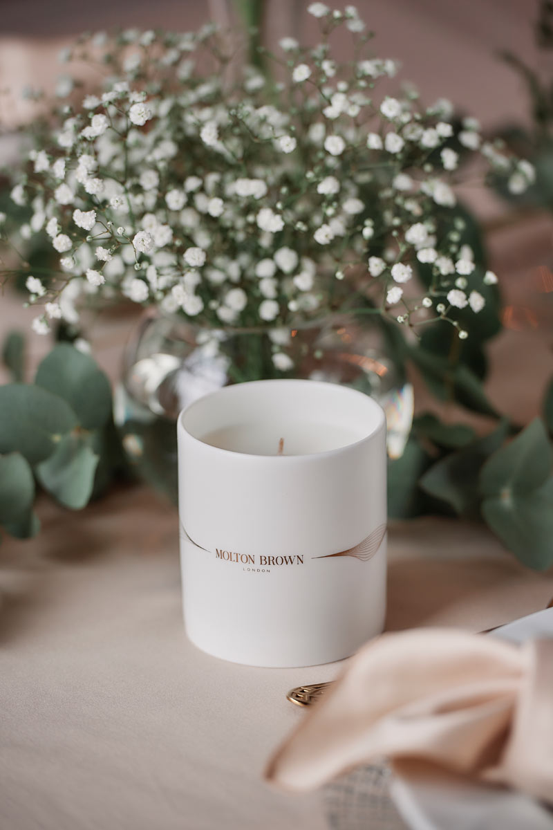 A Luxury Scottish Wedding Infused with Modern Elegance.