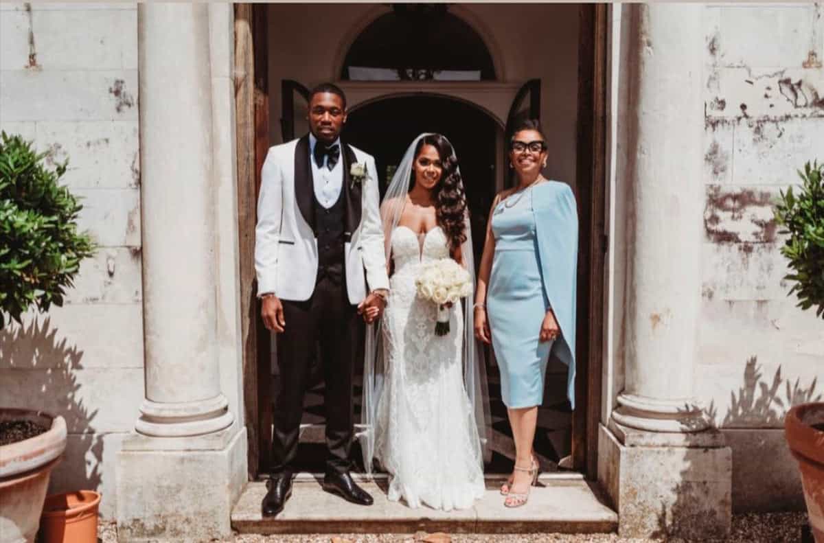 Why Hire A Wedding Celebrant?