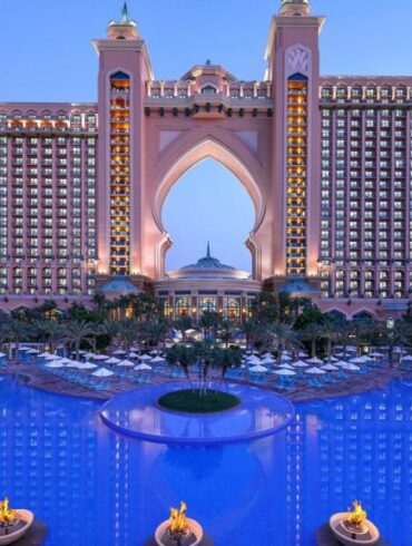 Top 20 Luxurious Hotels in Dubai