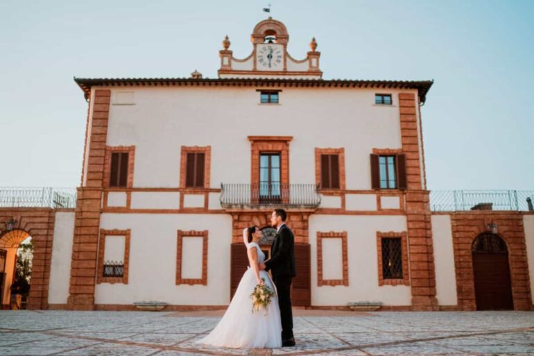 Real Wedding At The Castle of Solfagnano