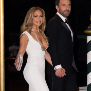 Jennifer Lopez and Ben Affleck are engaged