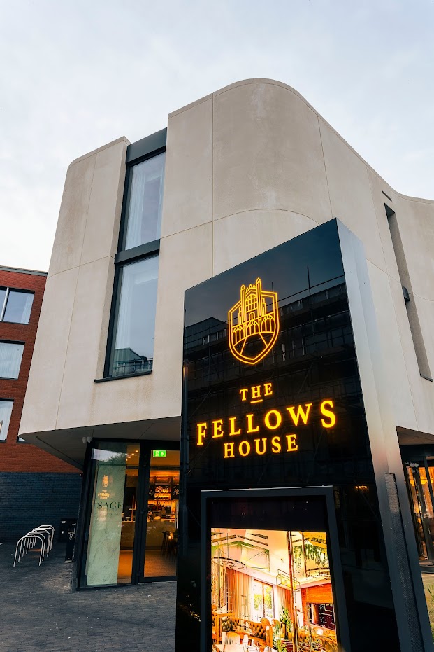 Hotel Revew: The Fellows House