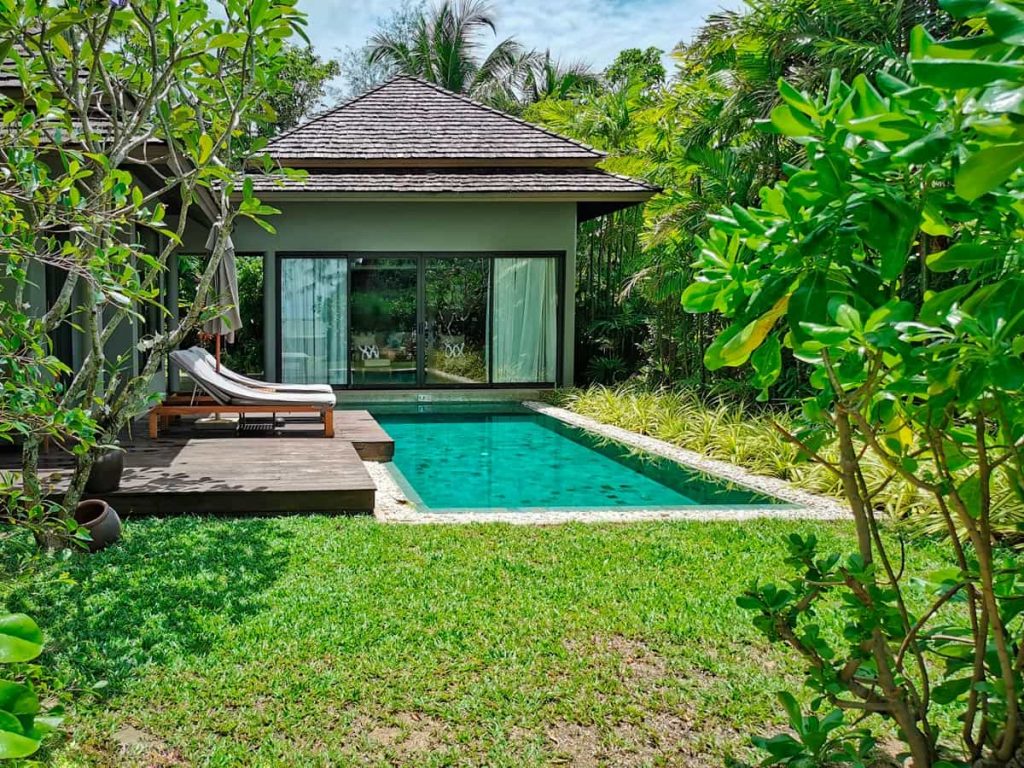 Hotel Review: Anantara Layan Phuket Resort
