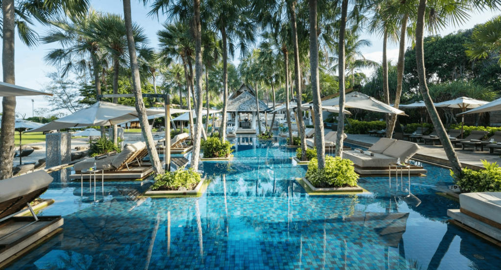 Hotel Review: Anantara Mai Khao Phuket Villas