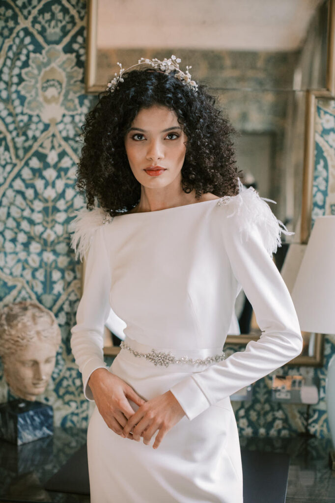 What makes a 5 Star Winter Wedding Dress?