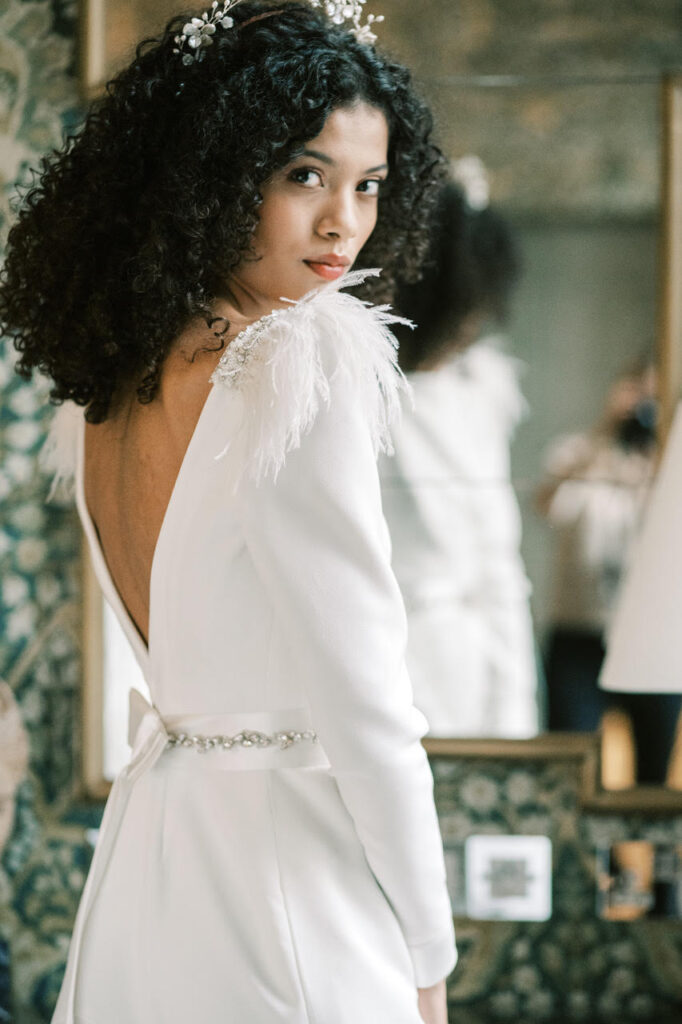 What makes a 5 Star Winter Wedding Dress?