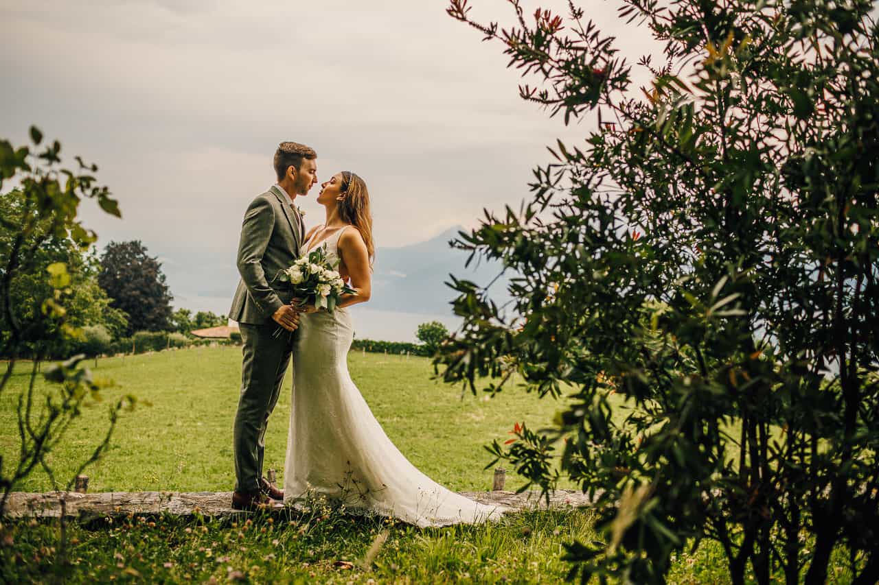 Tuscan style intimacy for a Lake Como Wedding