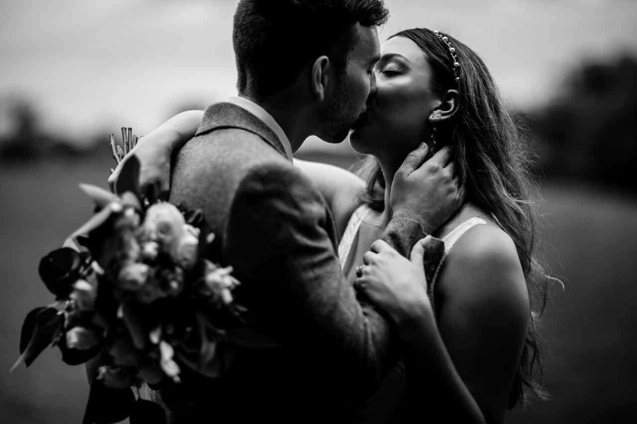 Tuscan style intimacy for a Lake Como Wedding