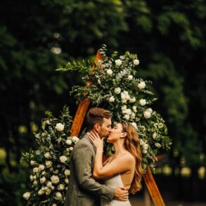 Tuscan style intimacy for a Lake Como Wedding