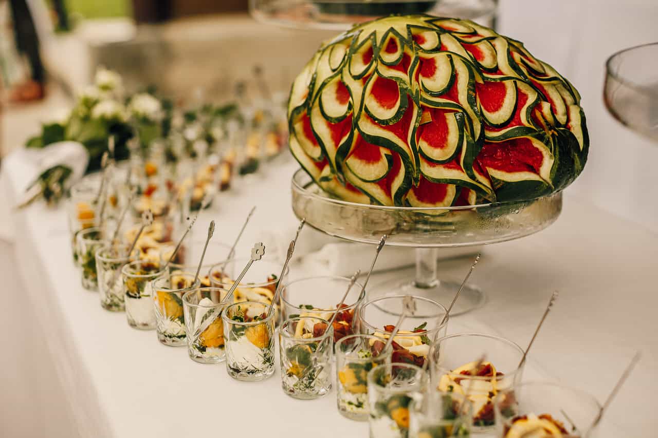 Tuscan style intimacy for a Lake Como Wedding