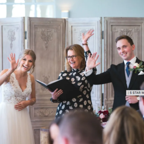 How a wedding celebrant can give you a 5 Star wedding