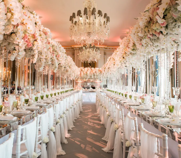 5 Questions To Ask Your Wedding Planner To Ensure You Receive A 5 Star Service