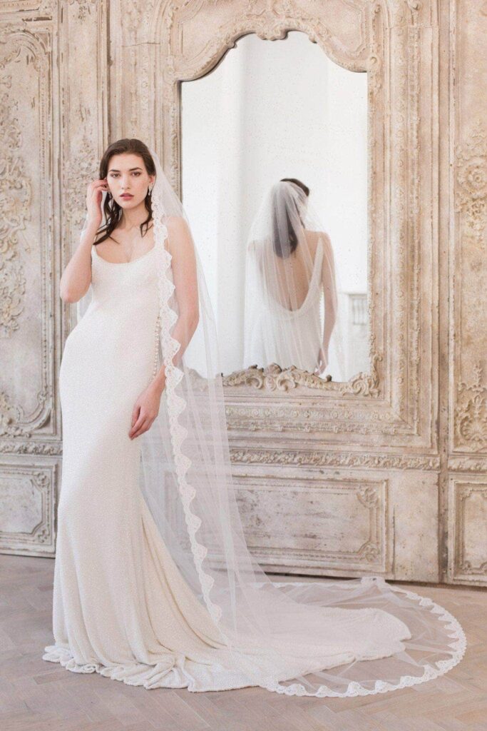 5 Wedding Accessories for Spring Wedding