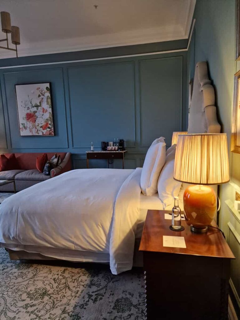 A Perfect Stay At The Four Seasons Hotel Hampshire